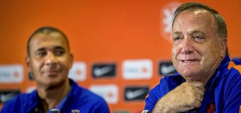 Advocaat'ın Van Persie ısrarı sürüyor!