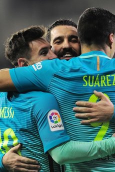 Barcelona, Eibar'ı farklı yendi