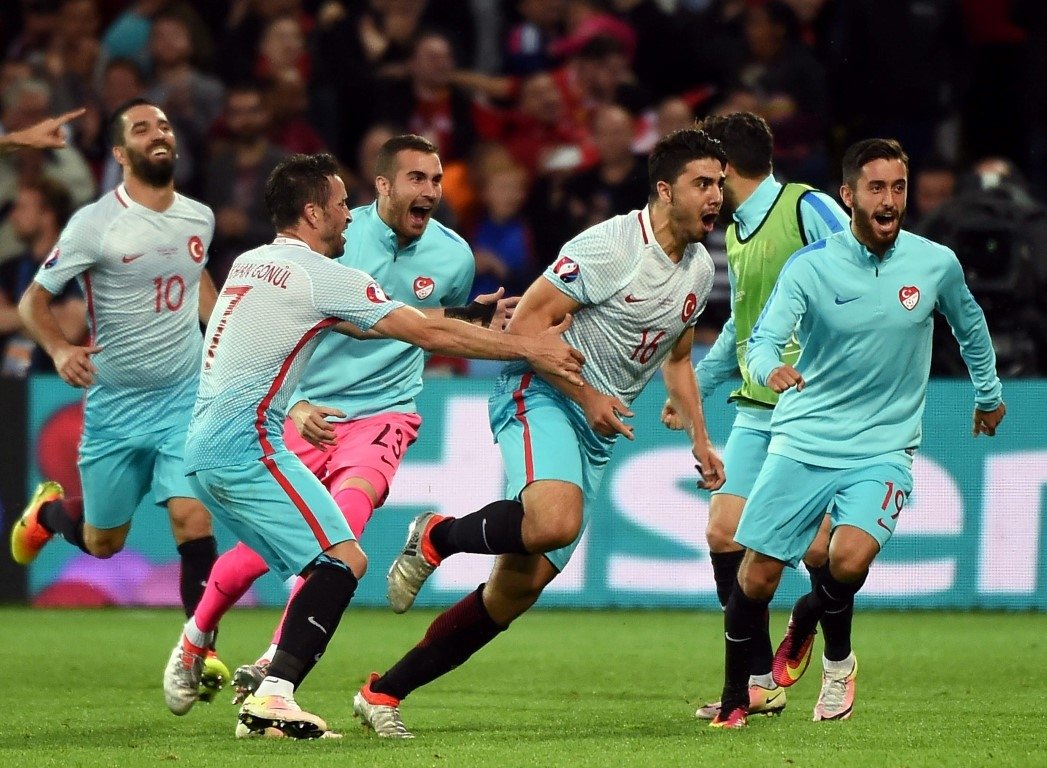 Fenerbahçeli futbolcu gözaltına alındı