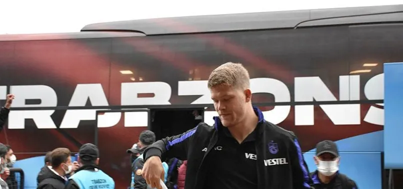 Trabzonspor Altay maçı için İzmir'e gitti!