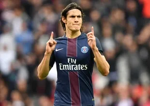 PSG, Cavani'nin sözleşmesini yeniledi