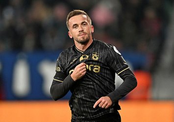 Visca 100'ler kulübüne girdi!