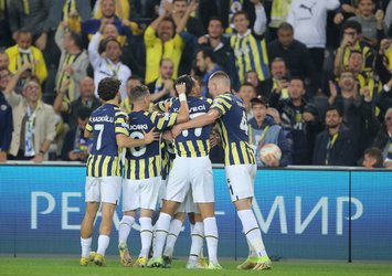 F.Bahçe Avrupa'yı sallıyor! Kanarya Kadıköy'de hata yapmadı