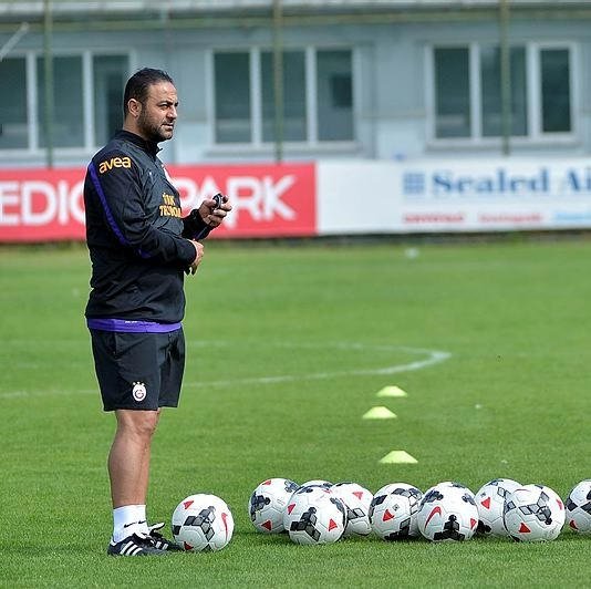 Galatasaray’da hoca arayışları başladı