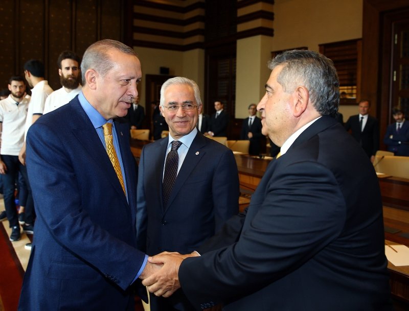 Mahmut Uslu’dan Ali Koç’a olay sözler!