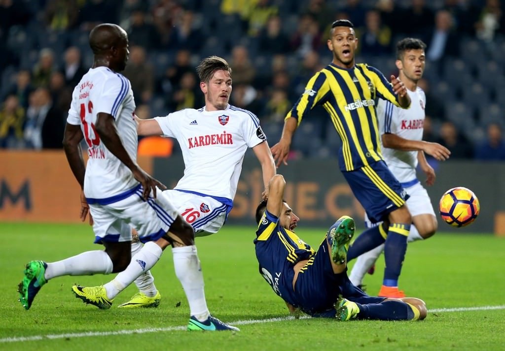 Fenerbahçe-Karabükspor maçından kareler