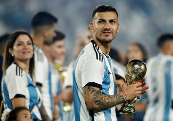 G.Saray'dan sürpriz Paredes teklifi!