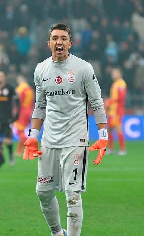GALATASARAY’DA GÖNDERİLECEK 10 İSİM!