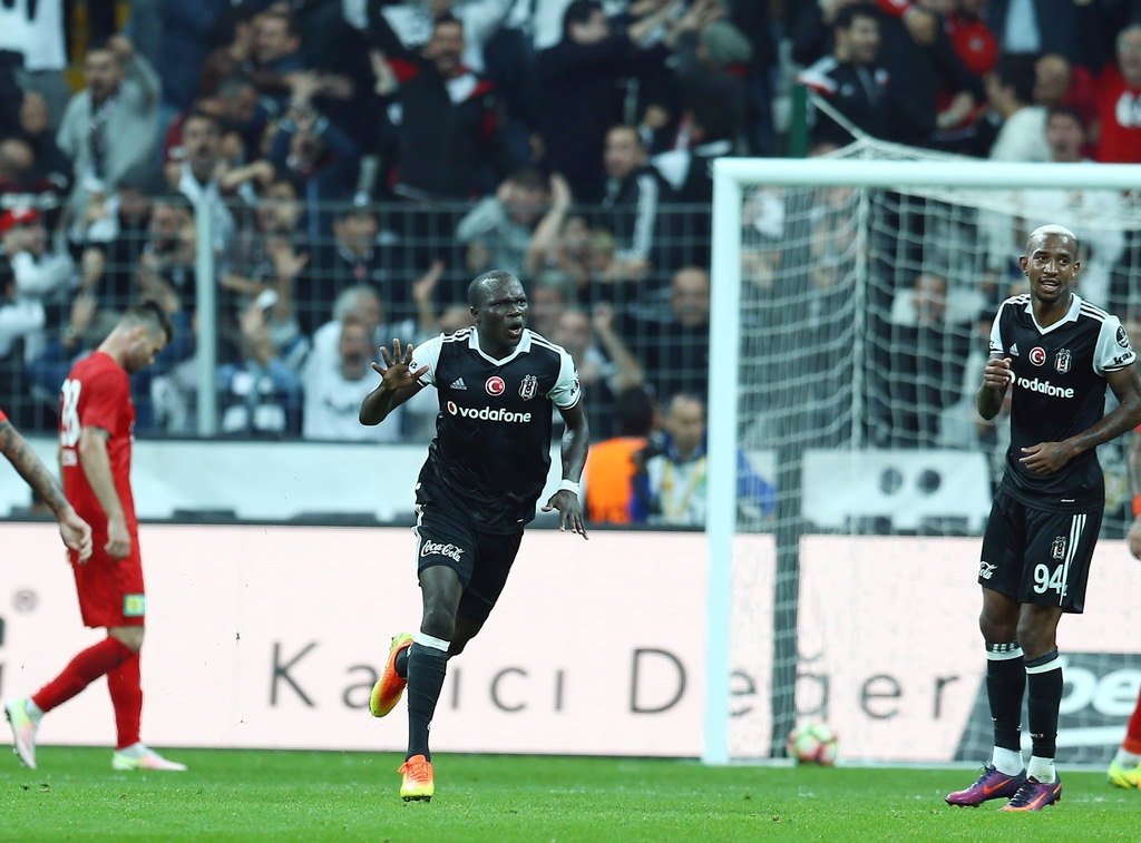 Caner Erkin sezonu kapattı