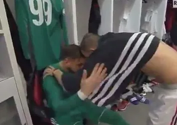 Milan'ın kalecisini ağlattılar