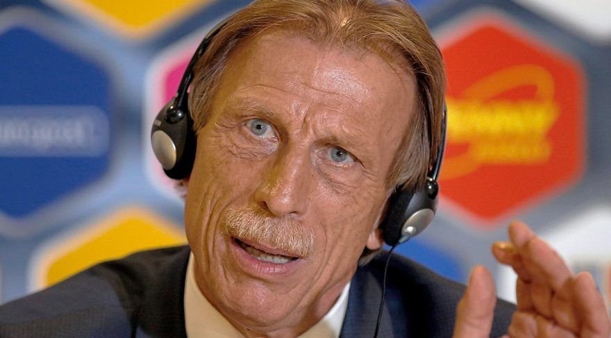 Christoph Daum bombası!