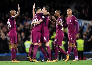 Manchester City, Chelsea'yi tek golle geçti