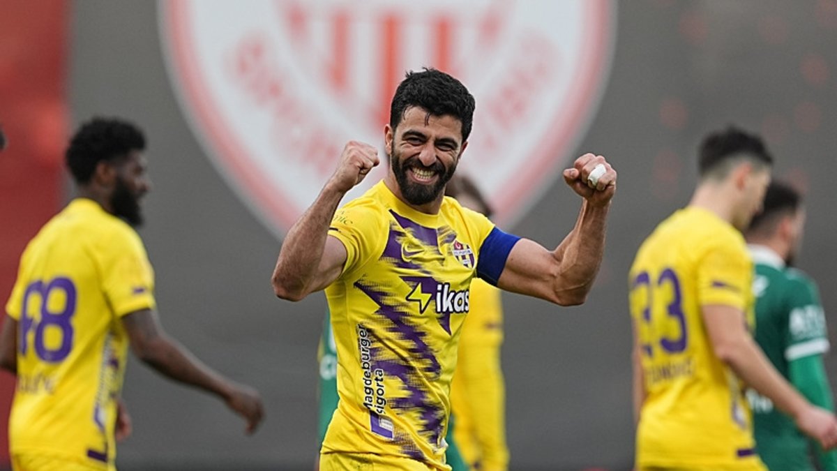 Umut Bozok'tan yıllar sonra gelen Galatasaray itirafı! Arda Turan…