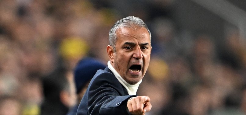 FENERBAHÇE HABERLERİ | İrfan Can Kahveci maçta neden oynamadı? İsmail Kartal açıkladı!