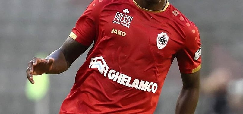 Fenerbahçe'nin sağ bekine Aurelio Buta! Gökhan Gönül'ün yerine geliyor