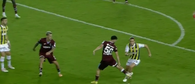 Fenerbahçe derbide 2. penaltıyı kazandı - 1