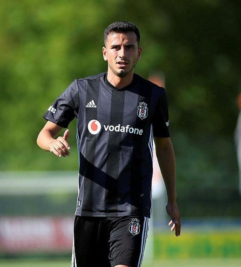 Oğuzhan Özyakup’un tercihi 8 numara