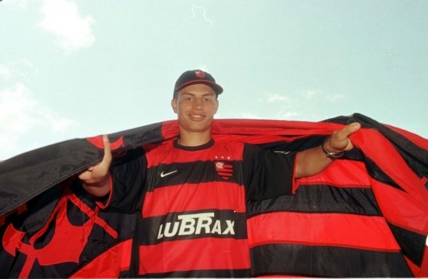 Alex de Souza 40 yaşında!