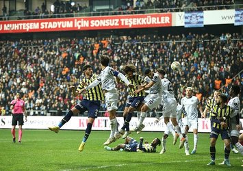 F.Bahçe'de o isim cezalı duruma düştü!