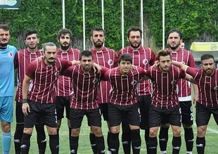 Küme düşen Kartalsporlu futbolcuları kulüp yöneticileri yolda bıraktı