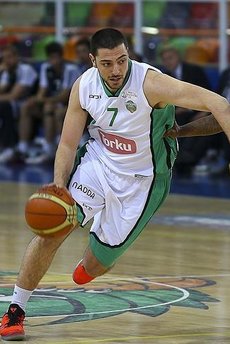 Banvit Merthan Mutlu'yu transfer etti