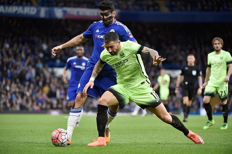 Beşiktaş’ta Kolarov bitti gibi
