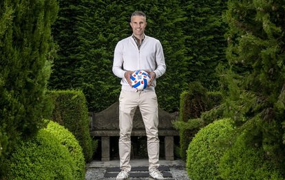 Robin van Persie’nin yeni takımı belli oldu!