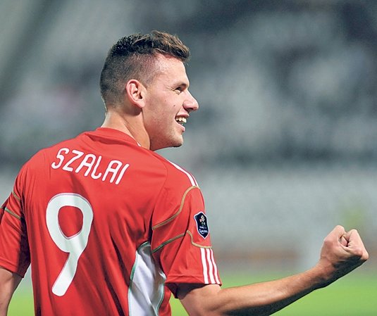 Beşiktaş’ın gözü Adam Szalai’de