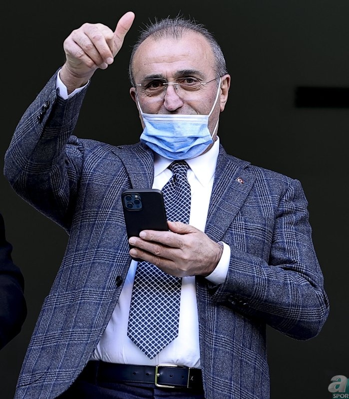 Son dakika spor haberleri: Galatasaray'ın transfer planı ortaya çıktı! Büyük değişim gerçekleşiyor...