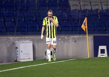 Caner'den değişikliğe tepki!