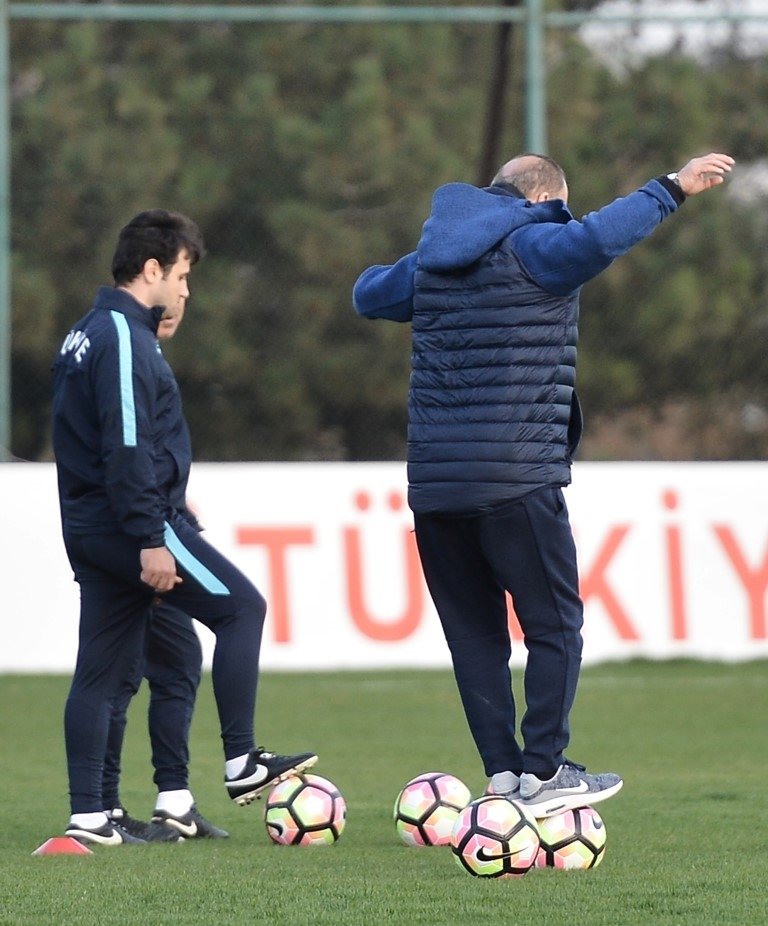 A Milli Takım ilk idmanını yaptı