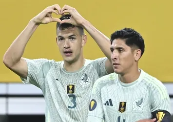 Beşiktaş'a dev stoper!