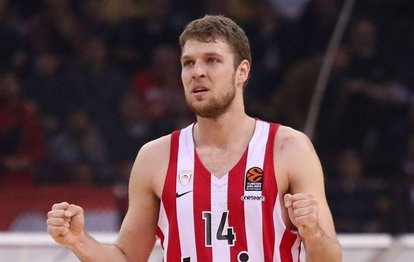 THY EuroLeague’de ayın MVP’si Sasha Vezenkov seçildi