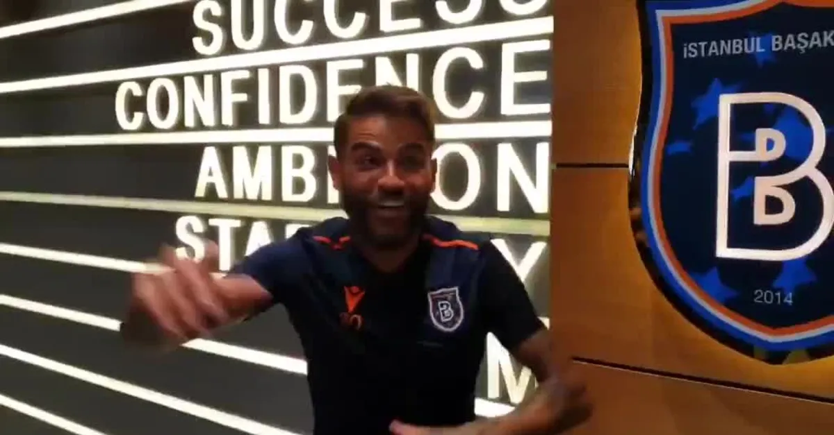 Başakşehir'den flaş transfer! Böyle duyurdular...