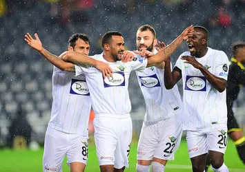 Akhisarspor'da Serginho sevinci