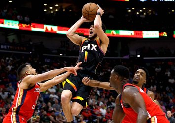 Devin Booker attığı 52 sayıyla Suns'ı sırtladı!