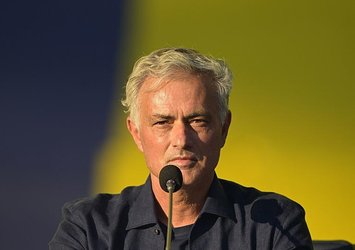 F.Bahçe Mourinho'nun maaşını açıkladı!