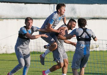 "Futbolcularımız sahada çok mutlu"