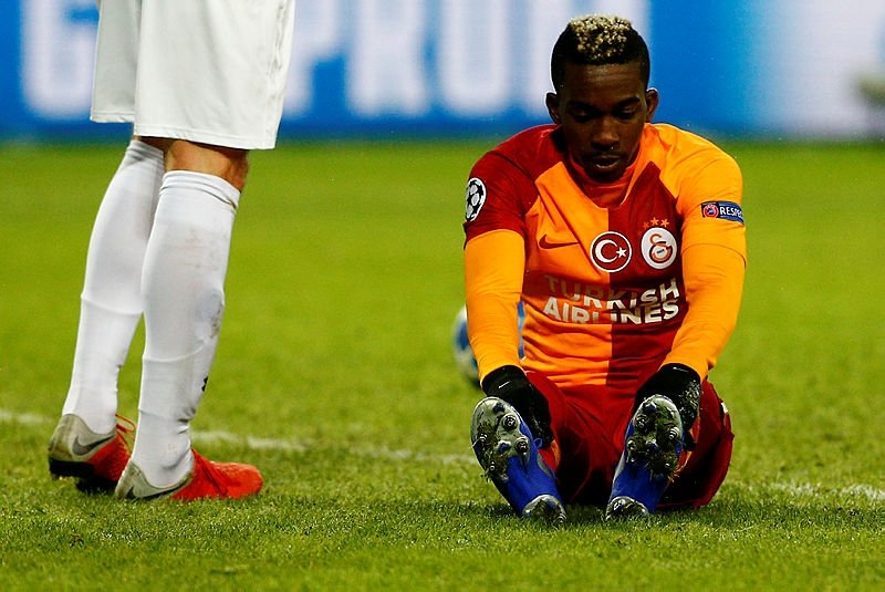 Galatasaray Gomis’i arıyor!