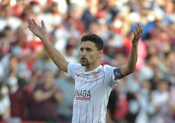 Sevilla'dan Jesus Navas'a ömür boyu sözleşme!