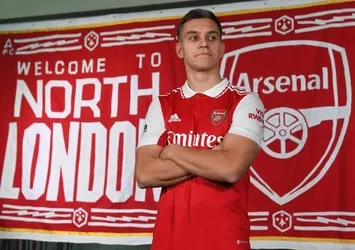 Arsenal transferi duyurdu!