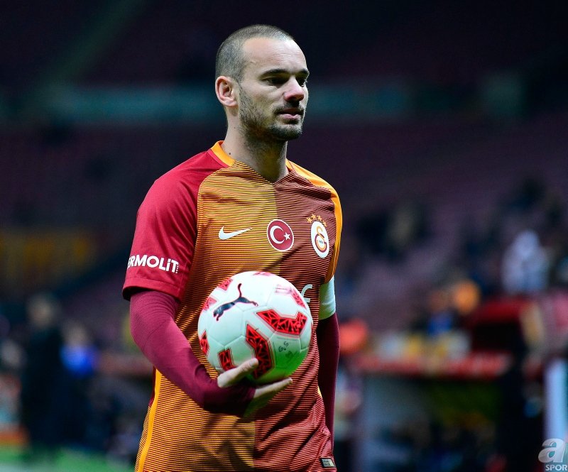 Sneijder Galatasaray’a dönecek mi? Fatih Terim açıkladı