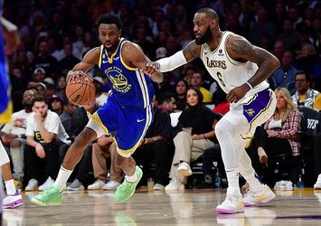 Lakers'tan Warriors'a farklı tarife!