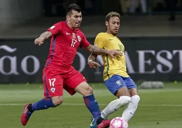 Gary Medel, Şili'yi salladı