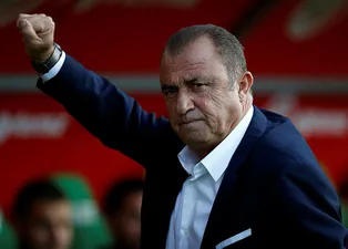 Galatasaray'da ilk imza geldi! Transfer...