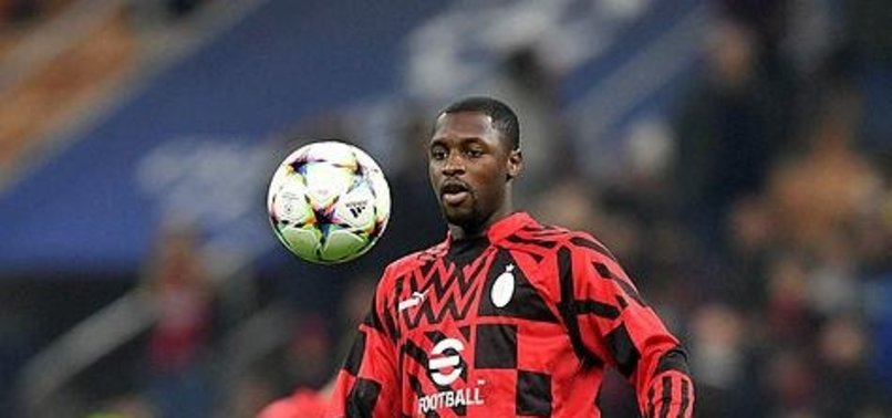Galatasaray'a Fode Ballo-Toure transferinde rakip çıktı!