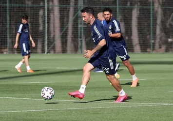 Fenerbahçe'de yeni sezon mesaisi
