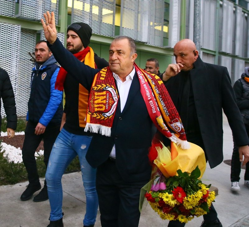 Galatasaray İzmir’e geldi