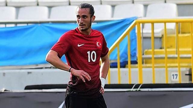 Milli futbolcuların menajerleri kim?