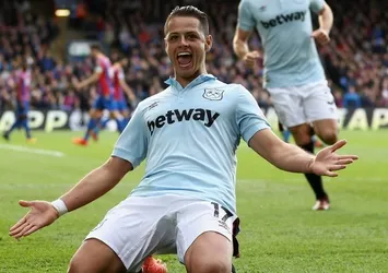 Beşiktaş'a Chicharito'dan kötü haber